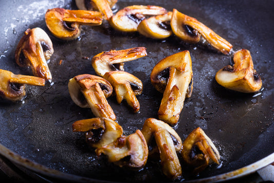 Vegan garlic mushrooms